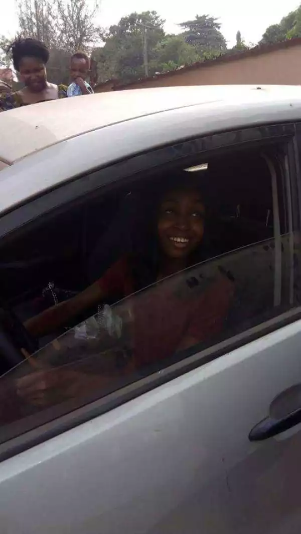 Chidinma Okeke spotted with her carafter she got it back (Photos)